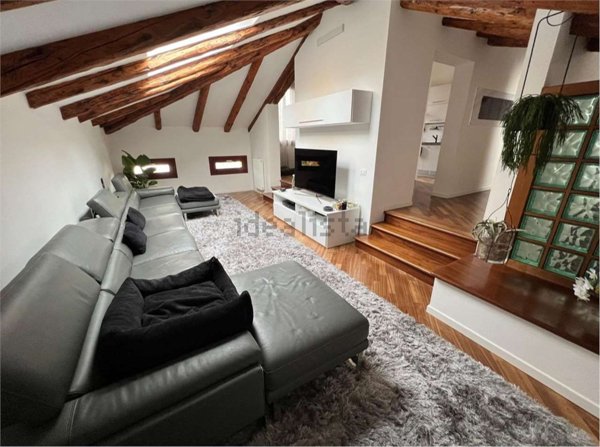 appartamento in affitto a Treviso in zona Centro Storico