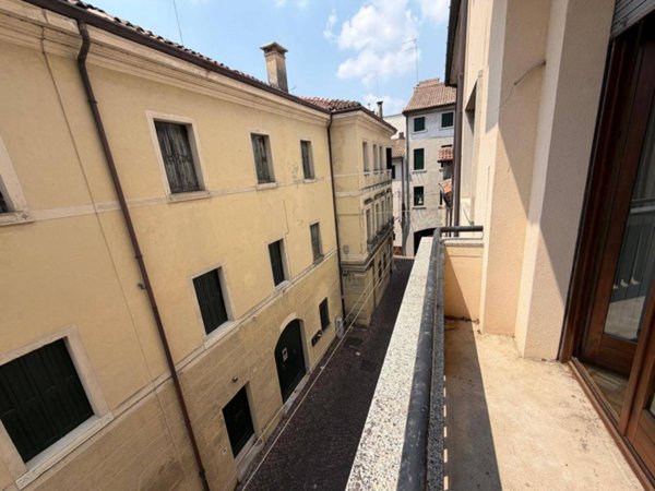 appartamento in affitto a Treviso in zona Centro Storico