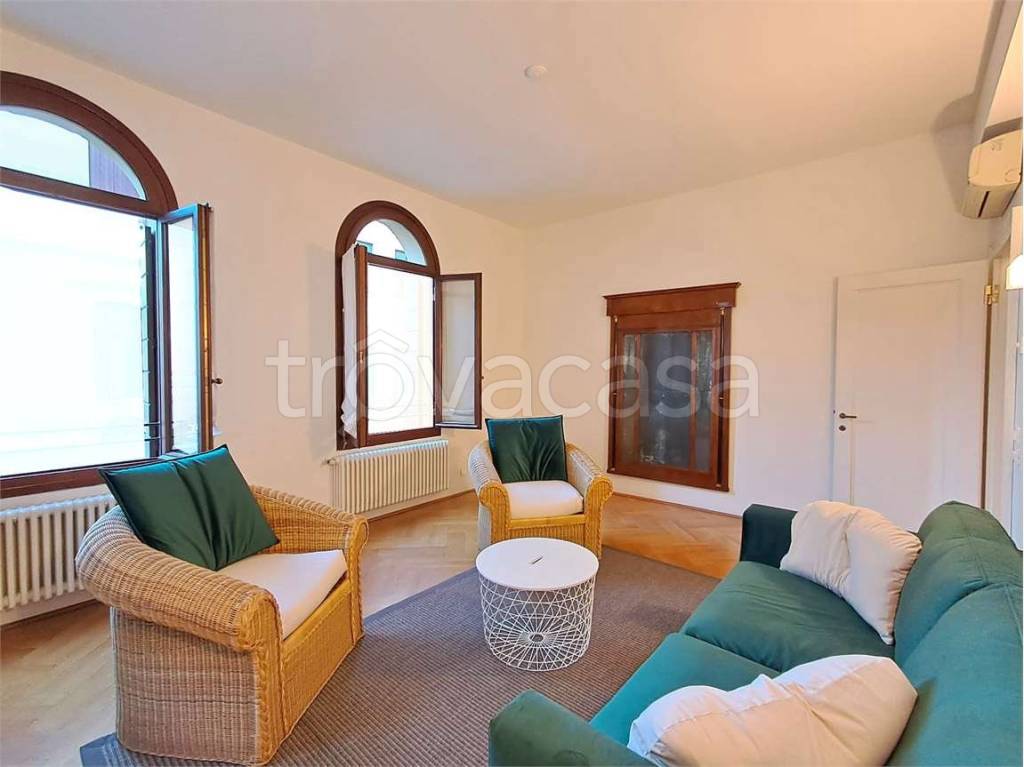 appartamento in affitto a Treviso in zona Centro Storico