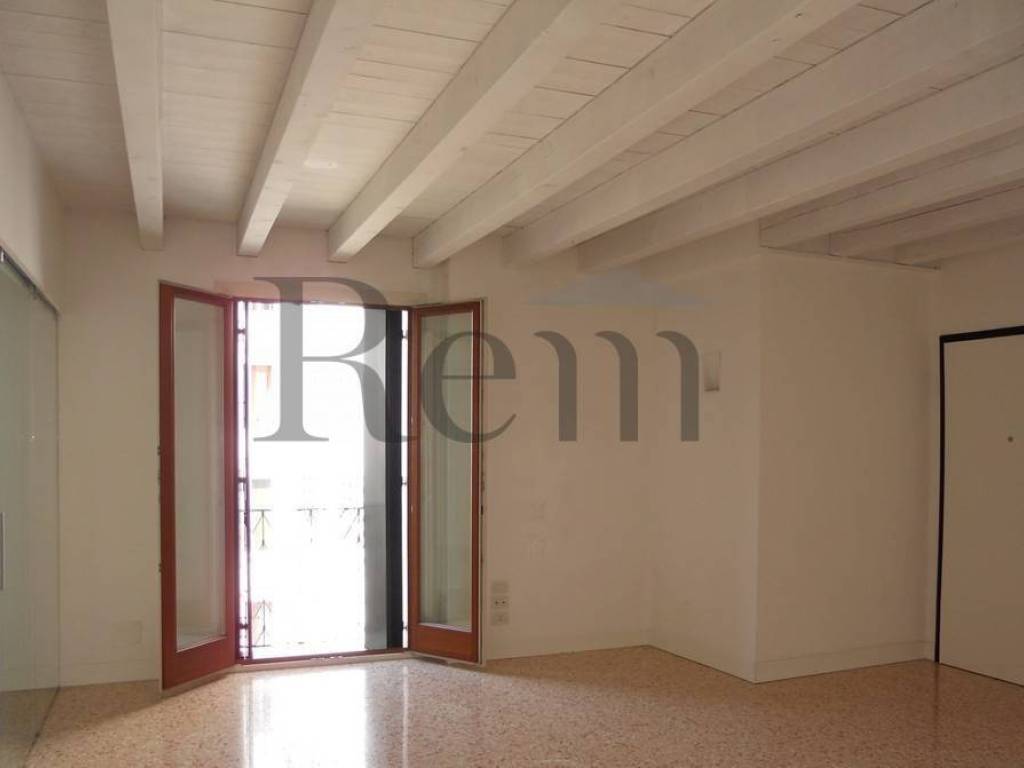 appartamento in affitto a Treviso in zona Centro Storico