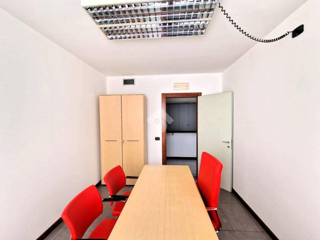 ufficio in affitto a Treviso in zona San Pelaio