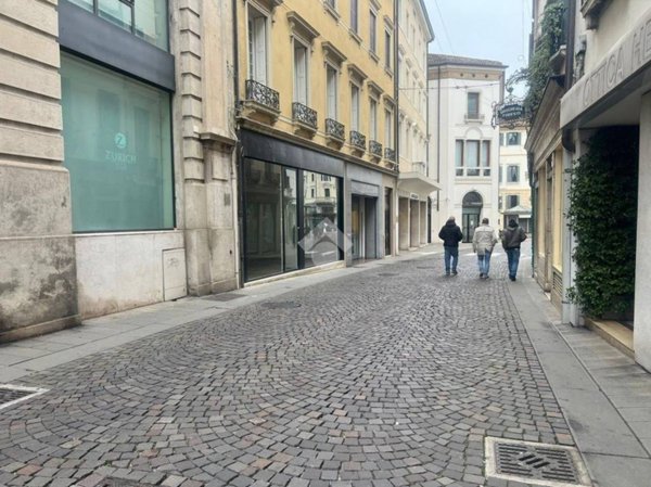 negozio in affitto a Treviso in zona Centro Storico