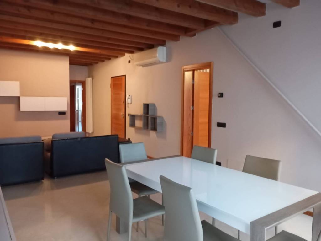 appartamento in affitto a Treviso