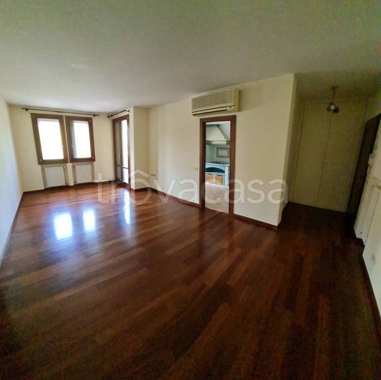 appartamento in affitto a Treviso in zona Centro Storico