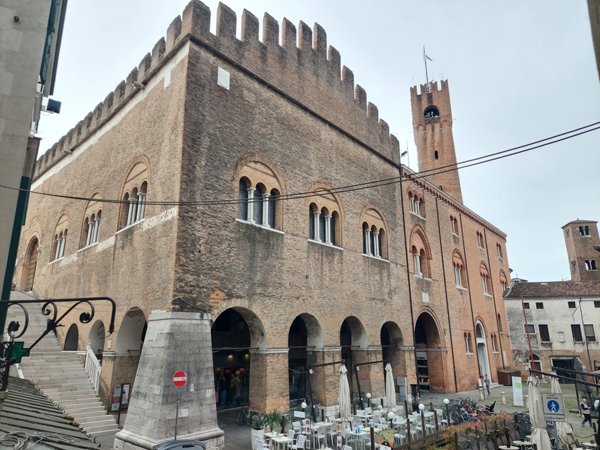 negozio in affitto a Treviso in zona Centro Storico