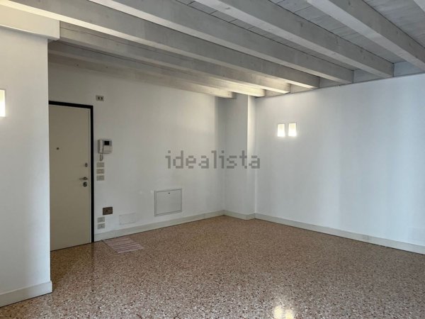 appartamento in affitto a Treviso in zona Centro Storico