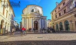 negozio in affitto a Treviso in zona Centro Storico