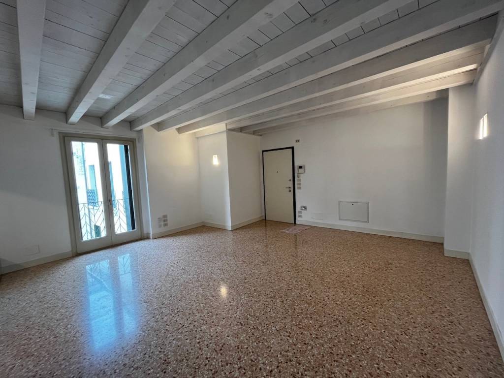 appartamento in affitto a Treviso in zona Centro Storico