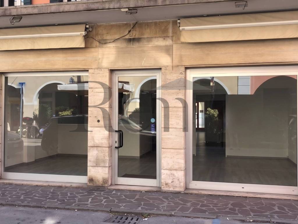 negozio in affitto a Treviso in zona Centro Storico