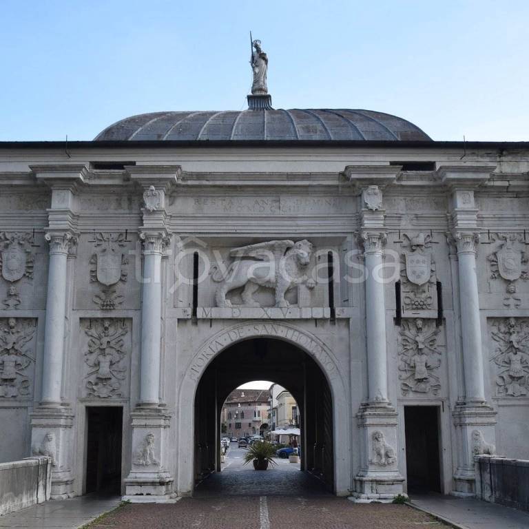 ufficio in affitto a Treviso in zona Centro Storico
