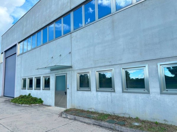 locale commerciale in affitto a Villorba in zona Lancenigo