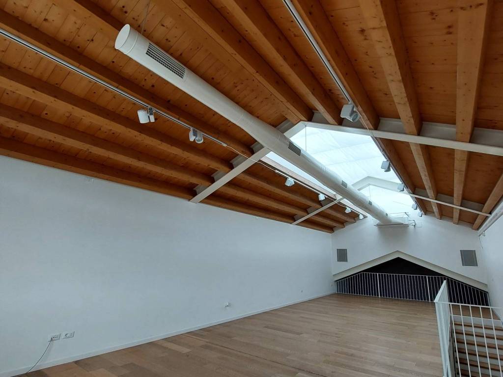 ufficio in affitto a Villorba in zona Lancenigo