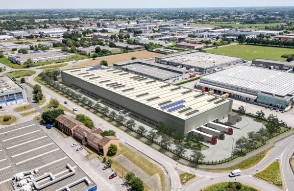 locale commerciale in affitto a Villorba in zona Lancenigo