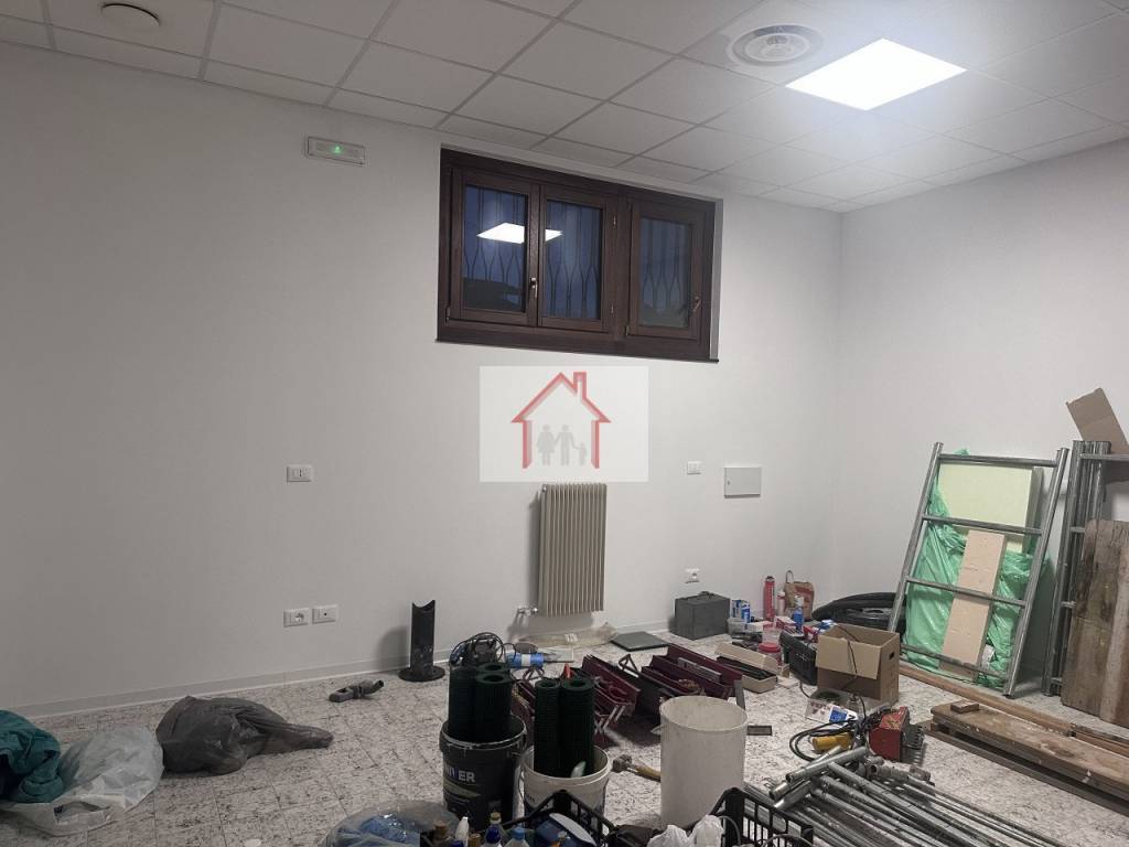 ufficio in affitto a Villorba in zona Fontane