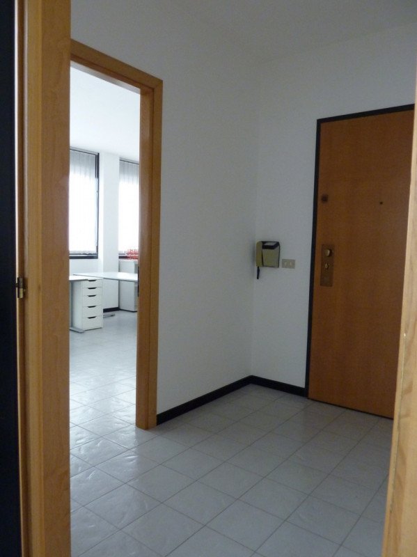 ufficio in affitto a Villorba in zona Carità