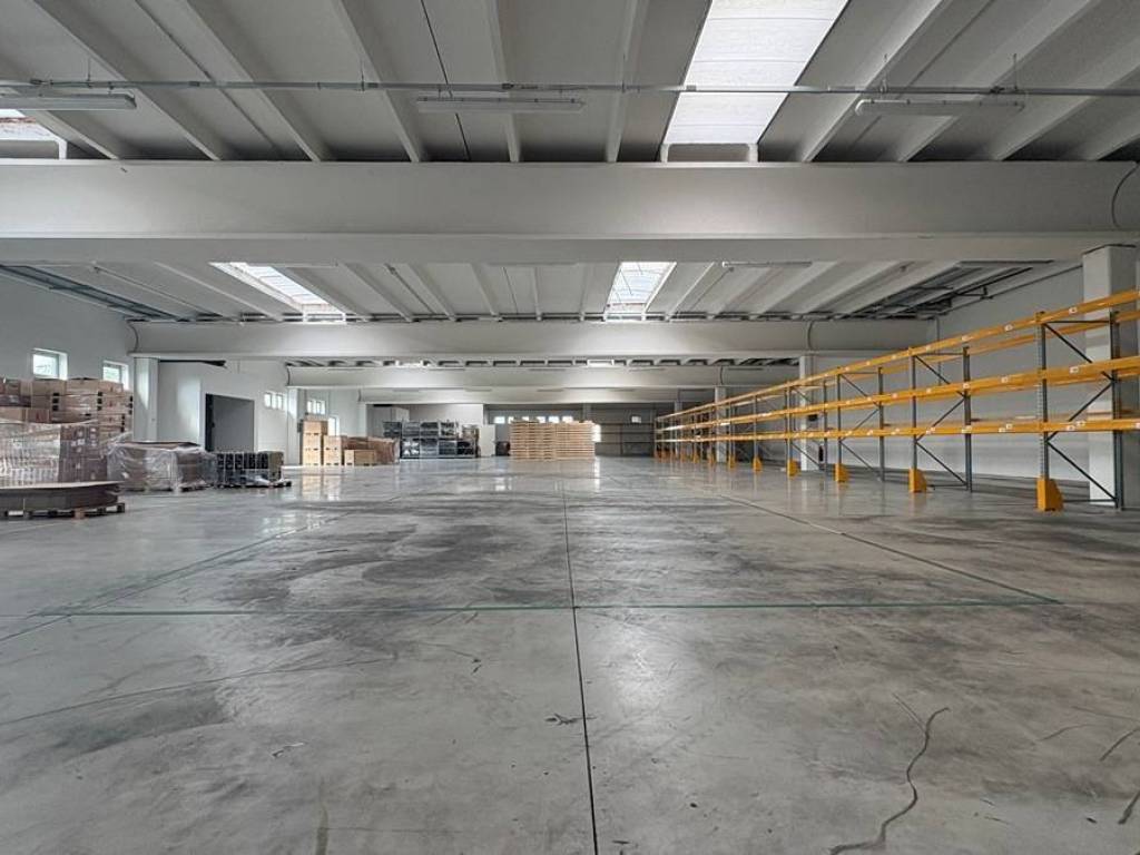 capannone in affitto a Villorba in zona Lancenigo