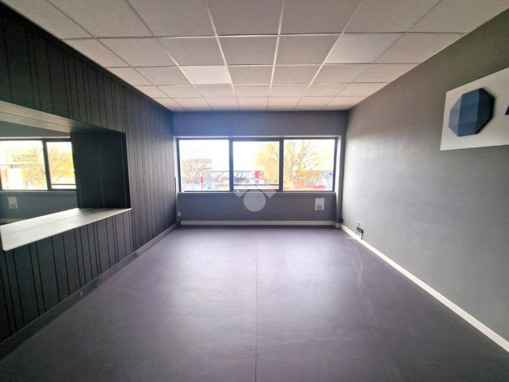 ufficio in affitto a Villorba in zona Lancenigo