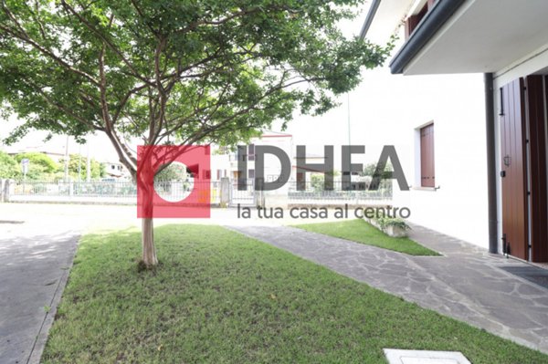 casa indipendente in affitto a Villorba in zona Lancenigo