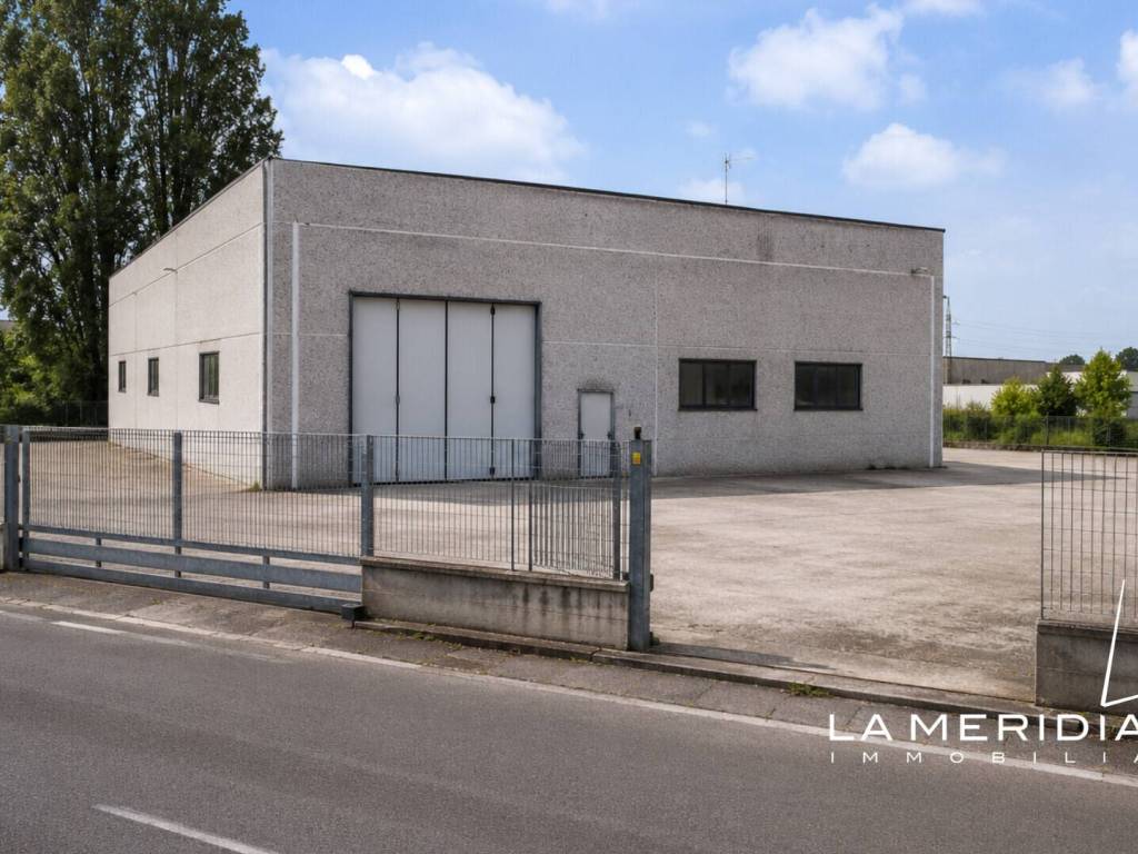 locale commerciale in affitto a Villorba