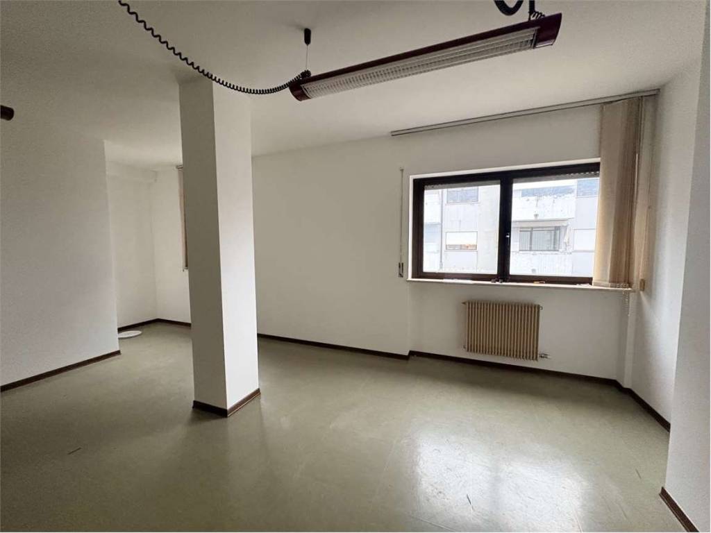 ufficio in affitto a Vittorio Veneto