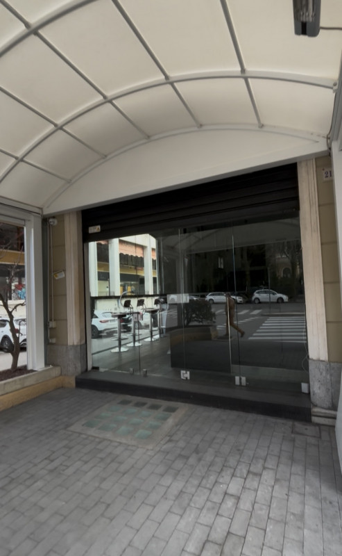 negozio in affitto a Vittorio Veneto