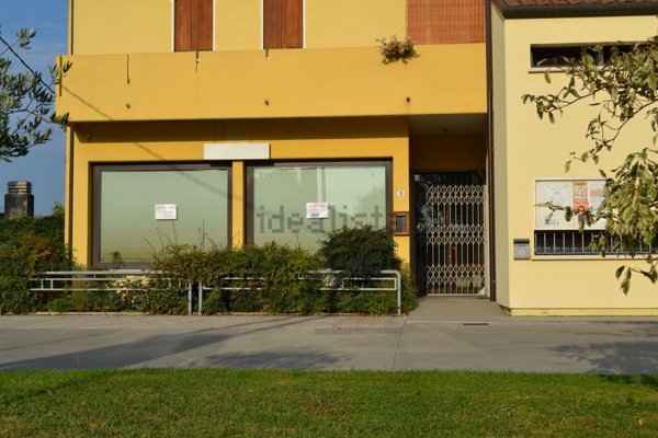 ufficio in affitto a Volpago del Montello in zona Selva del Montello