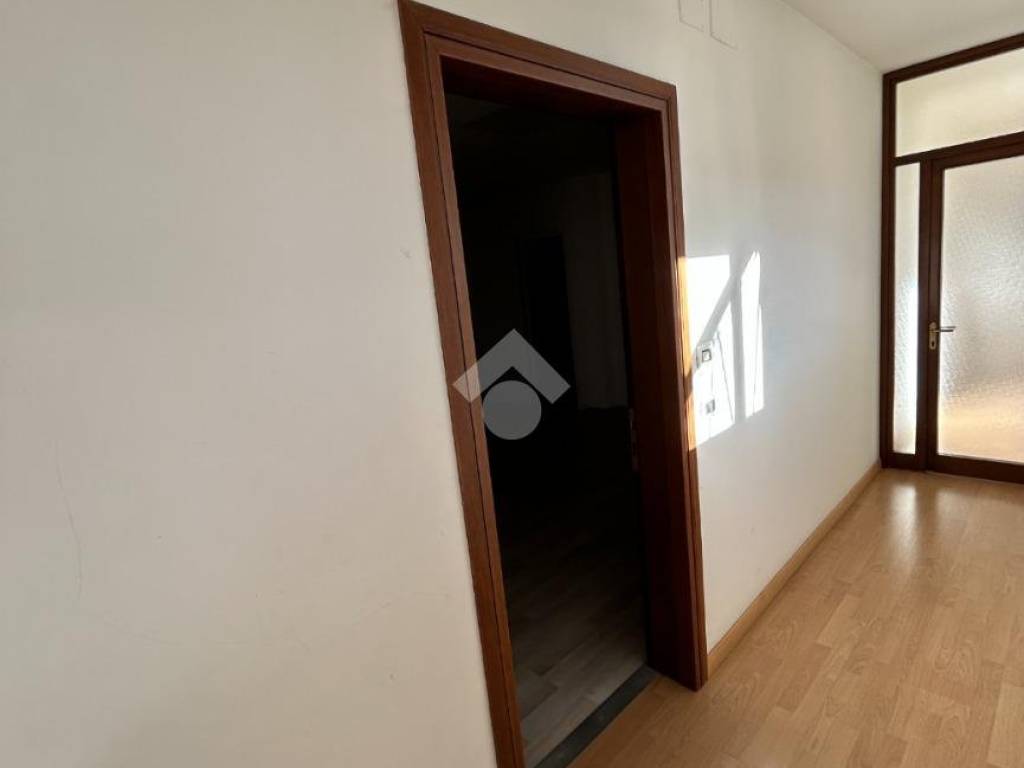 ufficio in affitto a Volpago del Montello