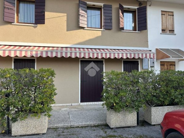 negozio in affitto a Volpago del Montello