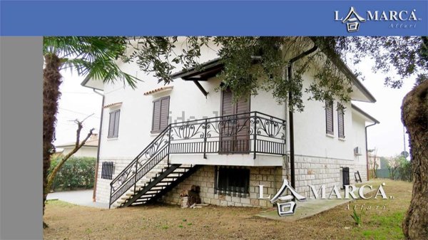 casa indipendente in affitto a Pieve del Grappa