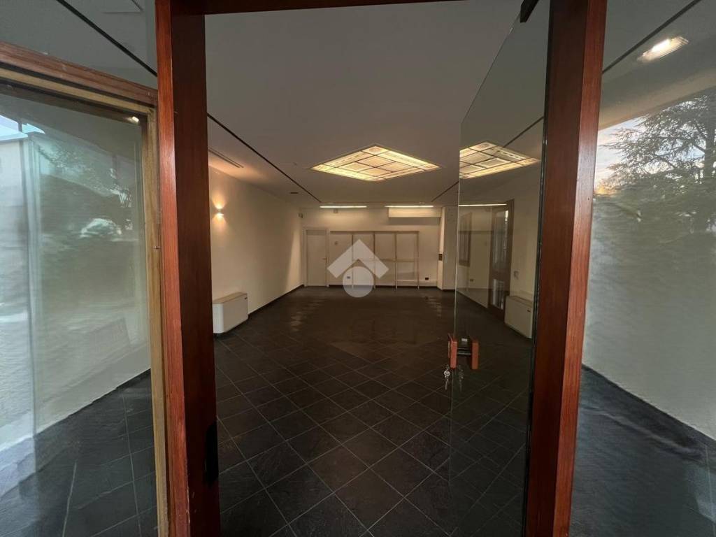 negozio in affitto a Camponogara