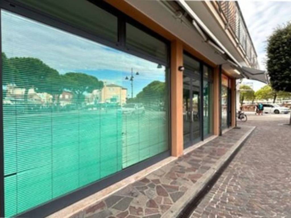 negozio in affitto a Caorle