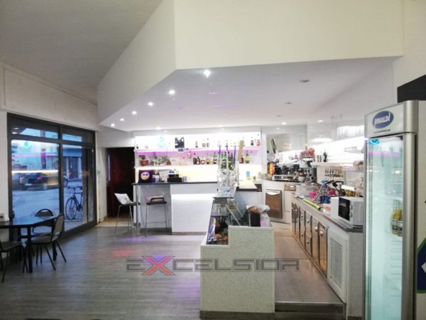 locale commerciale in affitto a Cavarzere