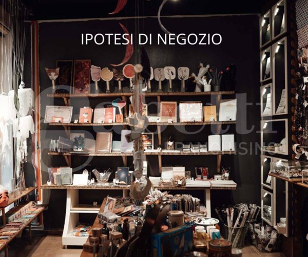 negozio in affitto a Chioggia in zona Sottomarina