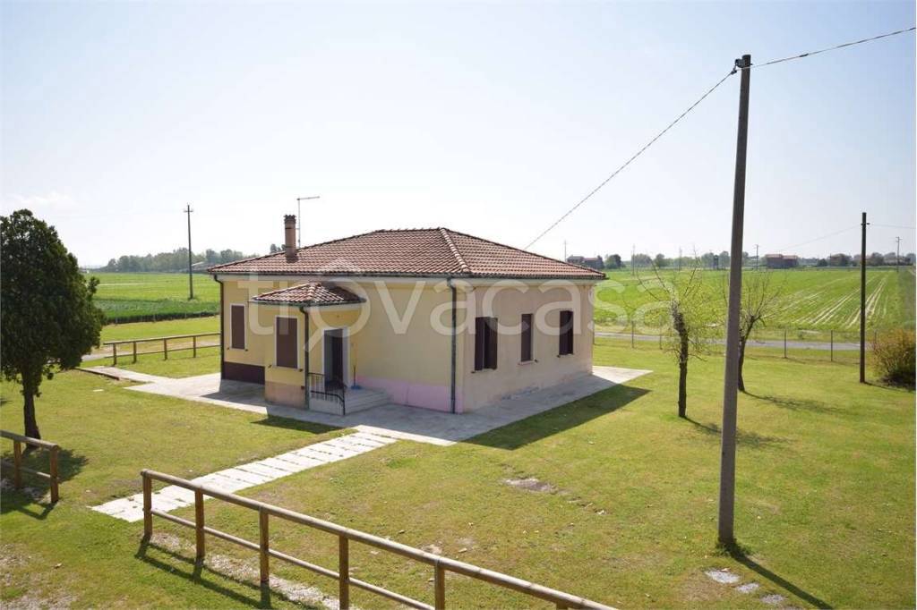 casa indipendente in affitto a Chioggia in zona Valli