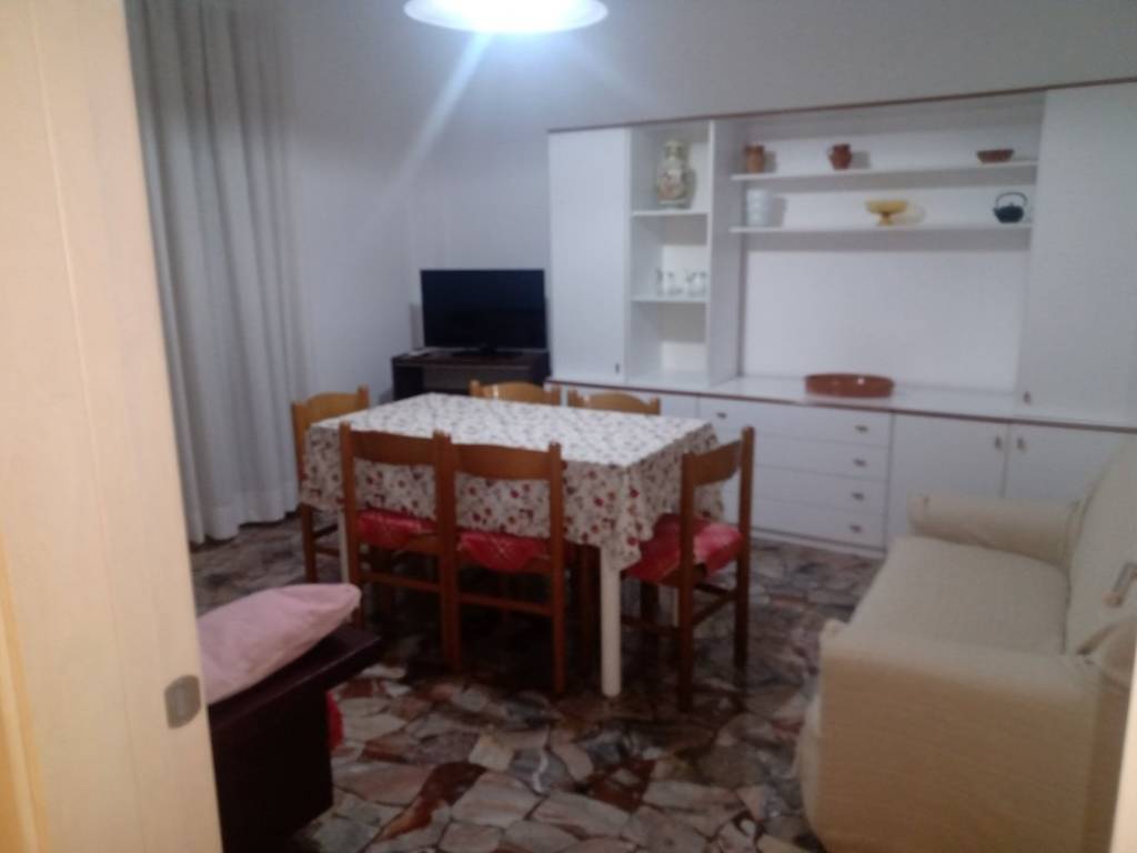 appartamento in affitto a Chioggia in zona Sottomarina