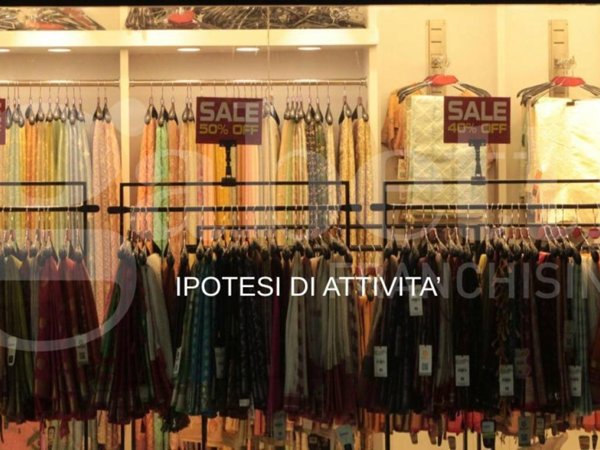 negozio in affitto a Chioggia in zona Sottomarina