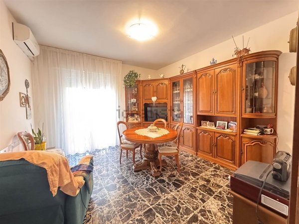 appartamento in affitto a Chioggia in zona Sottomarina