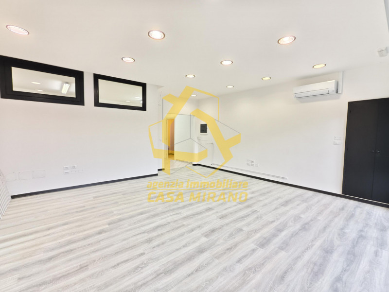 negozio in affitto a Dolo