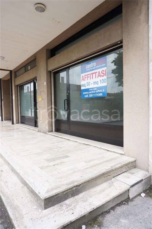 negozio in affitto ad Eraclea