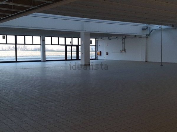 negozio in affitto a Fossalta di Portogruaro