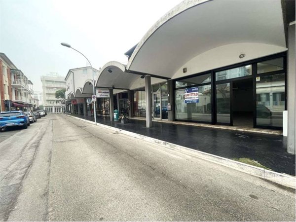 ufficio in affitto a Jesolo in zona Lido
