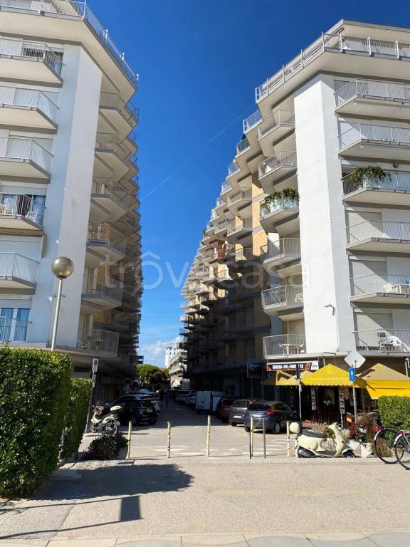 appartamento in affitto a Jesolo in zona Lido