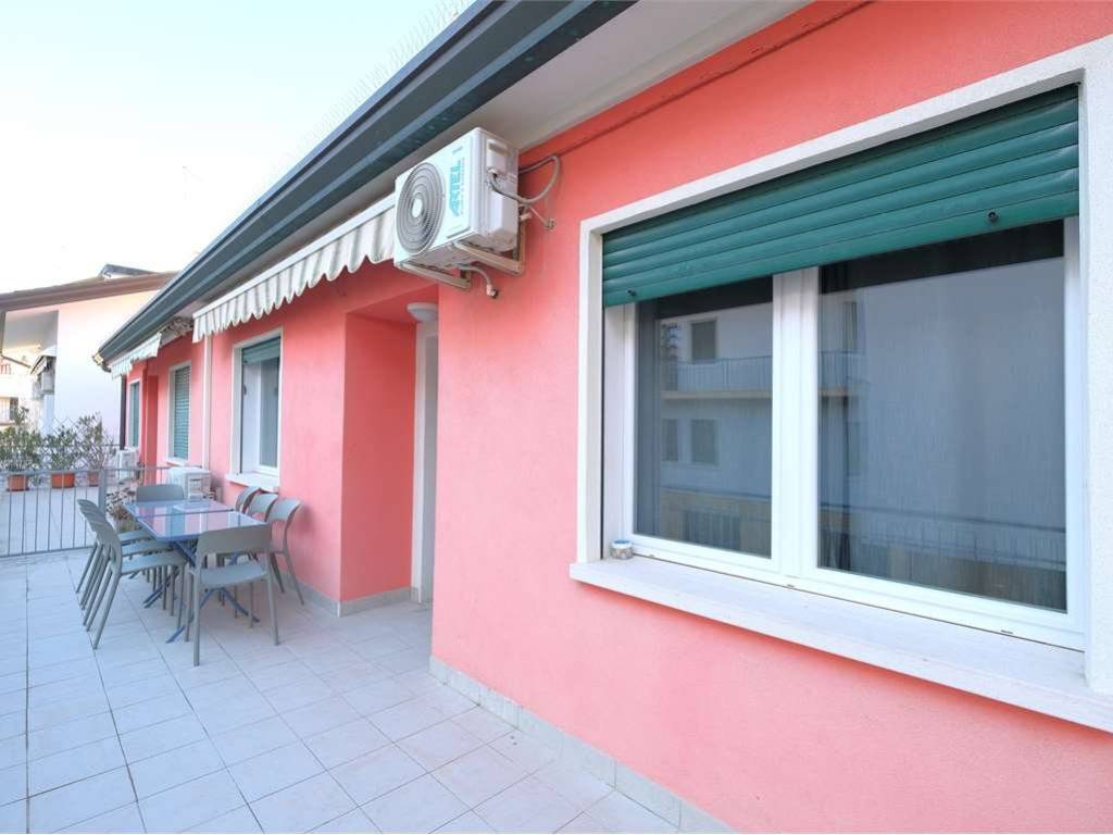 appartamento in affitto a Jesolo in zona Lido