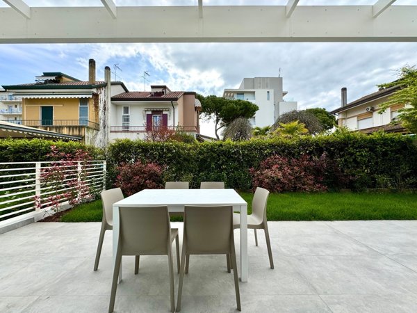 appartamento in affitto a Jesolo in zona Lido