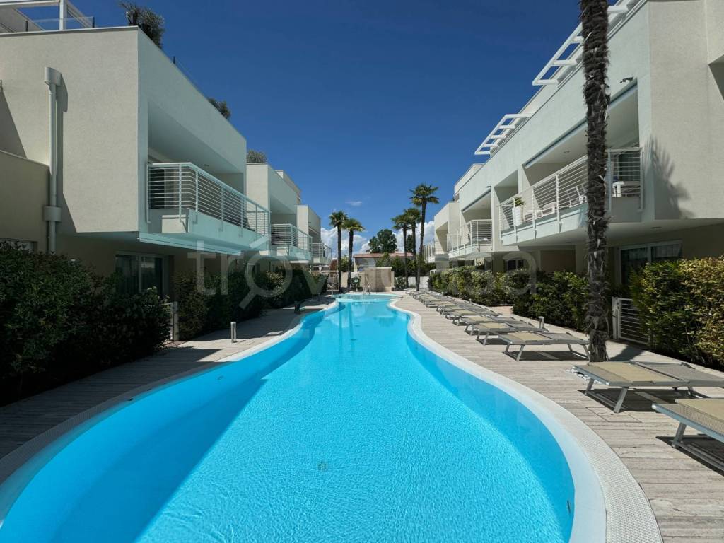appartamento in affitto a Jesolo in zona Lido