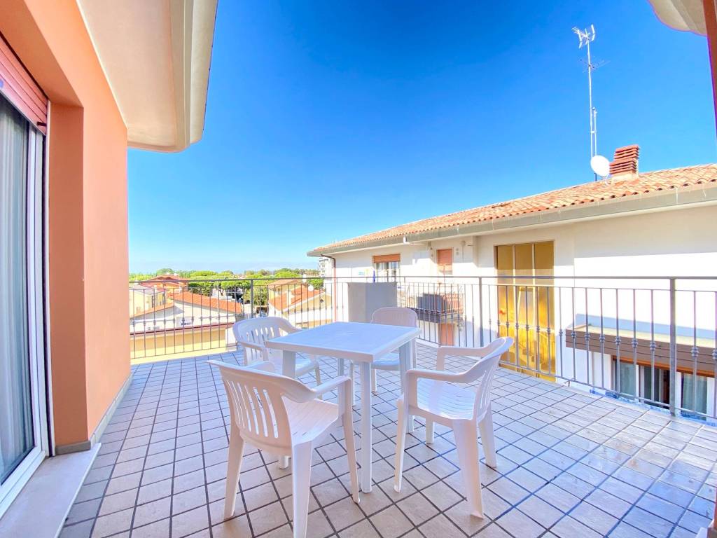 appartamento in affitto a Jesolo in zona Lido