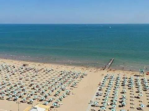 appartamento in affitto a Jesolo in zona Lido