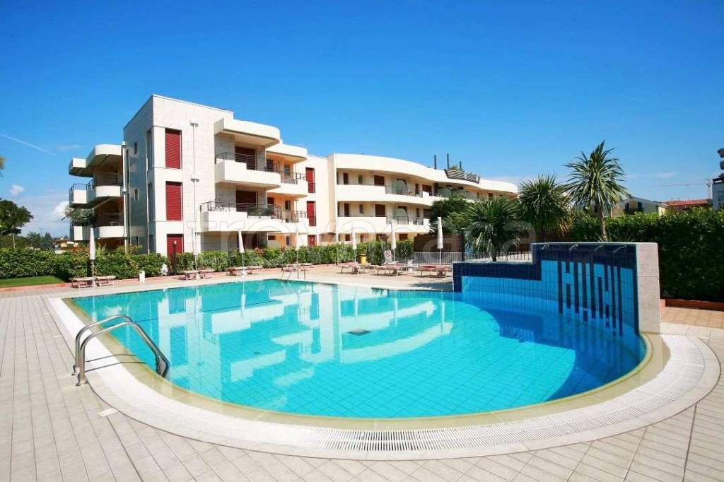 appartamento in affitto a Jesolo in zona Lido