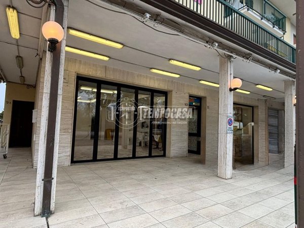 locale commerciale in affitto a Jesolo in zona Cortellazzo