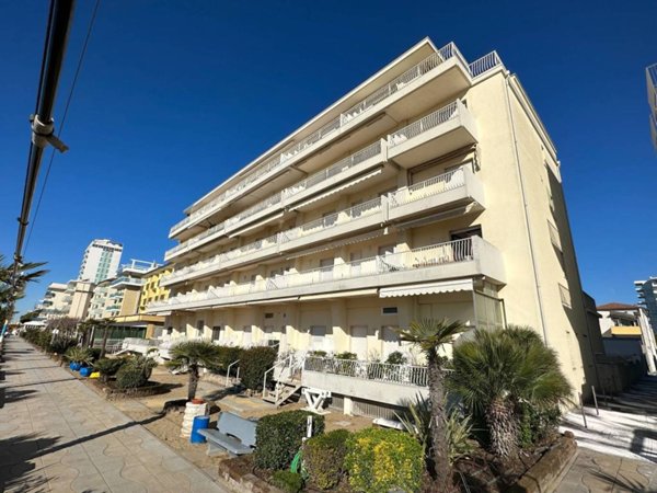 appartamento in affitto a Jesolo in zona Lido